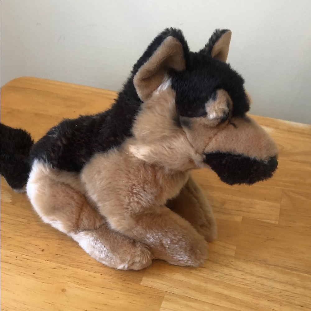 Kids Ty Plush stuffed German Shepherd Dog in Black and Tan